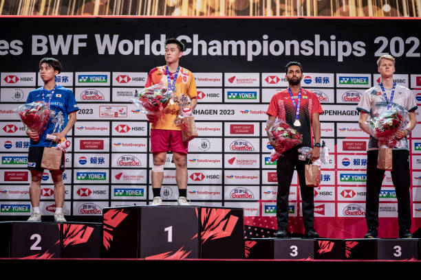 羽毛球拍界的奢侈品!前十名价格让你怀疑人生!