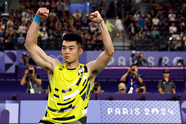 羽毛球单双打技术差异:从杀球到网前处理的技巧对比