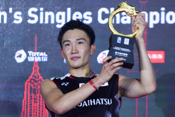 高端羽毛球拍推荐:十大品牌中的冠军之选