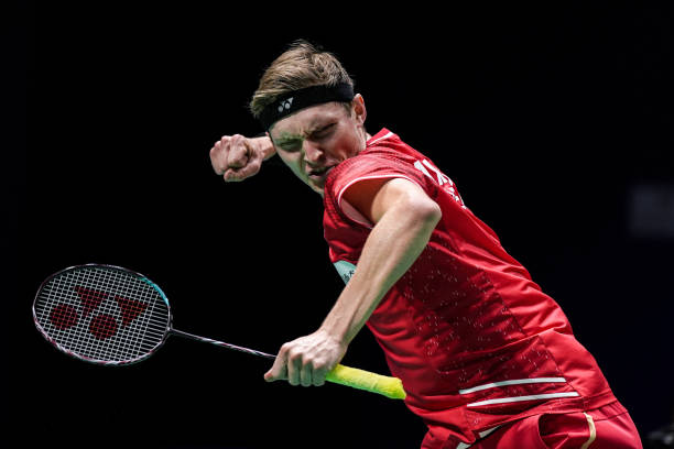 羽毛球场灯光选择指南:哪种灯最适合?