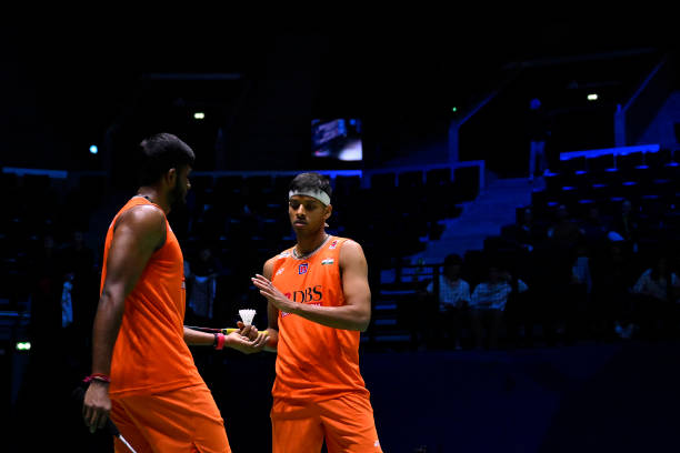 6U和7U羽毛球拍大比拼:速度、力量与控制的终极选择