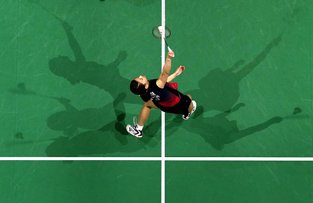 羽毛球拍100g等于几U?重量与性能关系详解