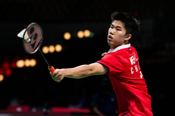 羽毛球步伐速成:从站姿到移动的完整分解教程