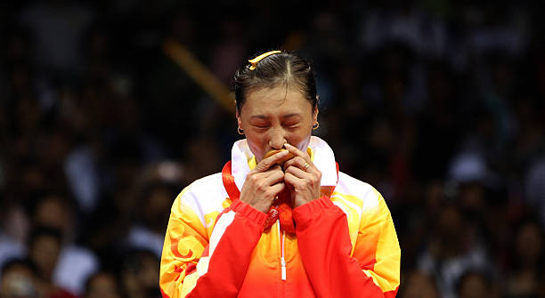 羽毛球比赛规则与实战应用:完整版高清视频教程