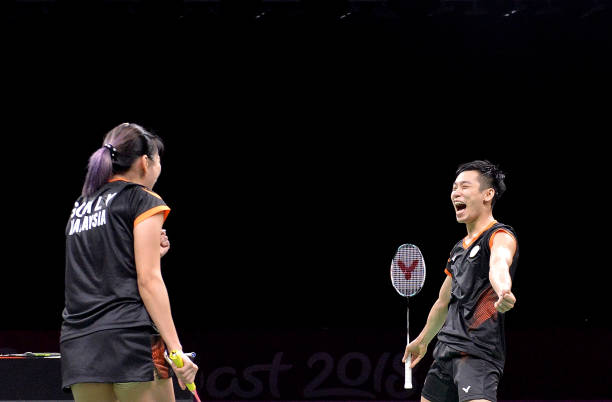 羽毛球发球规则:为什么限制高度?