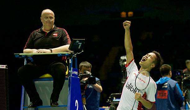 羽毛球单打战术精讲:如何利用节奏变化压制对手