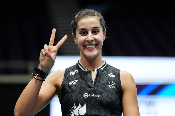 家长必看:如何根据孩子年龄和身高挑选合适的羽毛球拍?