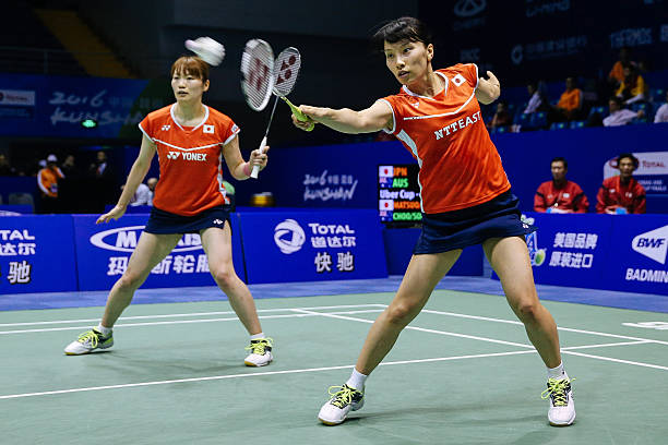 百元羽毛球拍如何选?材质、重量、平衡点全解析