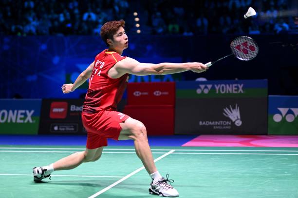 李宗伟的奥运征程:三届银牌背后的坚持与泪水