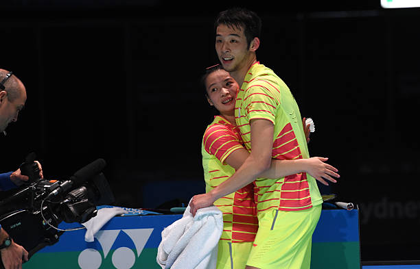 羽毛球反手击球技巧:从基础动作到实战应用