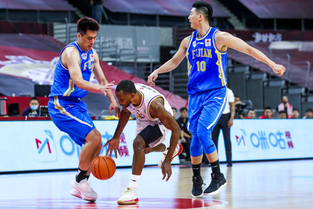 佛山篮球联赛引入新规则,提升比赛观赏性与公平性