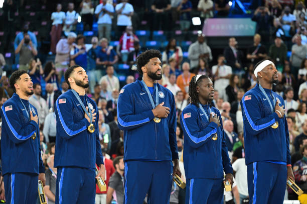 (引发对规则利弊的深度讨论)