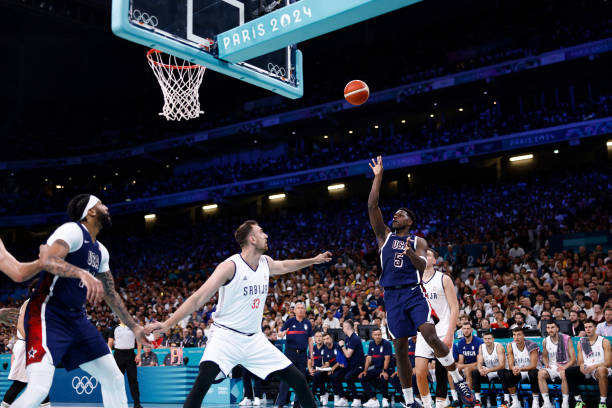 雄鹿夺冠功臣:大洛佩兹在2021年总决赛的关键作用