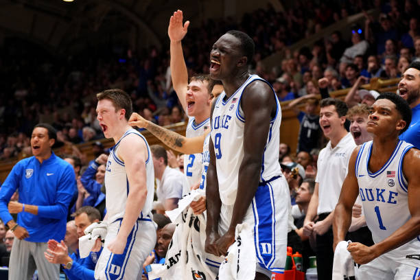 虎扑数据对比:勒布朗·詹姆斯与迈克尔·乔丹的生涯数据深度分析