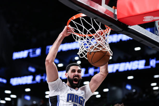 CBA在线直播平台大比拼:哪个平台最适合你?