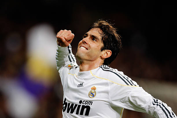 黄旭东与好友联机足球游戏,场面一度失控