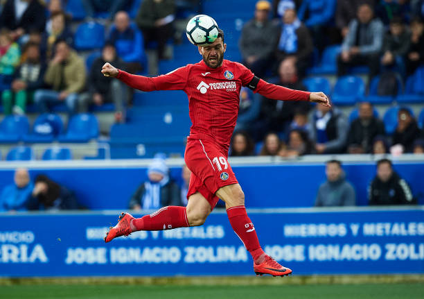 村委会足球场建设项目:申请流程与政策支持解读