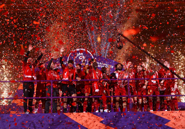 实况足球怀旧时刻:范德法特巅峰赛季回顾