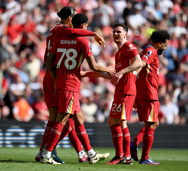 从土地到草皮:专业足球场建设各环节费用一览