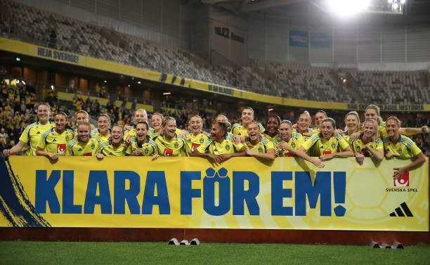 梅西、C罗同场竞技!2009年欧冠决赛球星阵容回顾