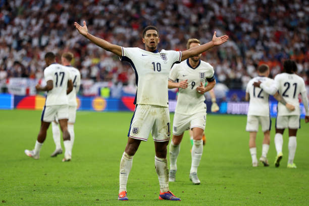 萨拉赫身体对抗训练秘笈:打造英超顶级身体素质