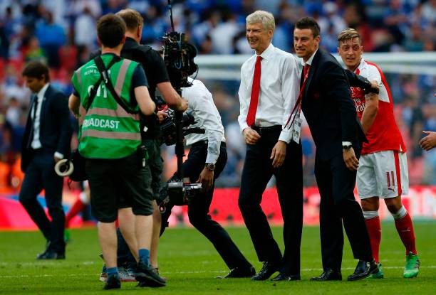 30位任意球专家:从贝利到C罗的进球传奇