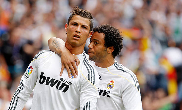 梅西在巴黎圣日耳曼的球衣号码是多少?