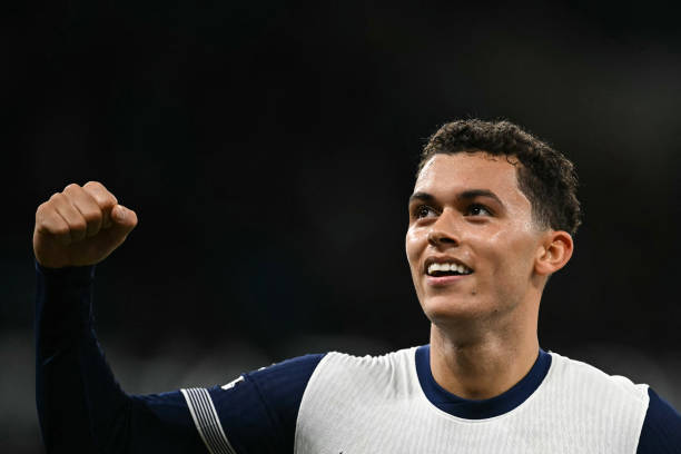 一线品牌之争:罗马里奥瓷砖的行业地位究竟如何?