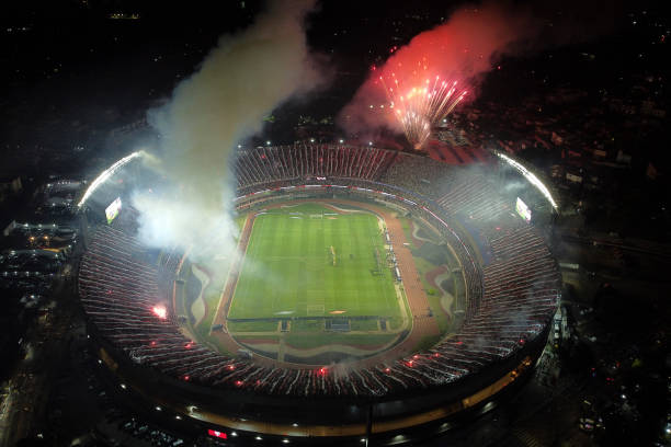 从数据看罚球点球时守门员提前移动的普遍现象