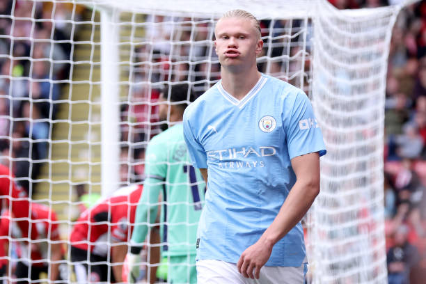 2024年最新FIFA足球世界破解器评测与使用指南