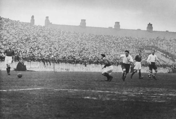 皇马vs利物浦:欧冠决赛巅峰对决全解析