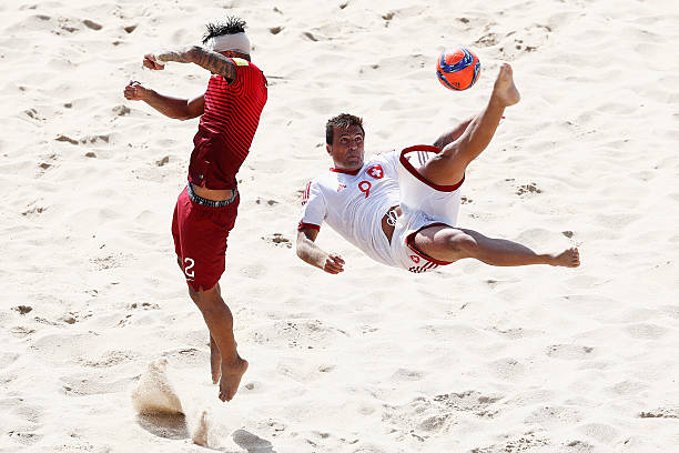 法甲联赛的外援政策:是否影响了本土球员的成长?