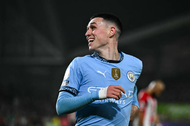 实况足球手游联赛等级全解析:从新手到传奇的进阶之路