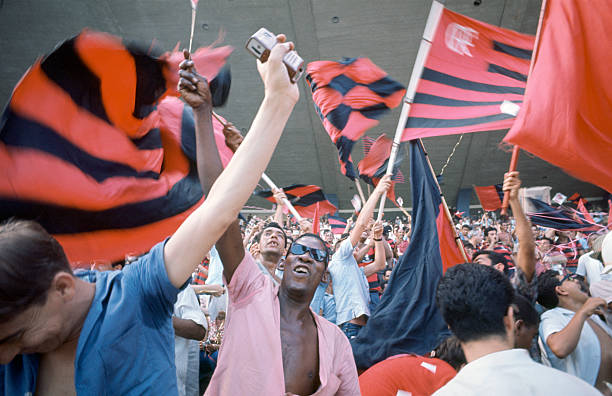 (侧重于其作为俱乐部传奇人物的地位和影响)