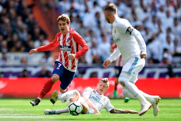 5分钟学会实况足球挑球过人,实战效果超强