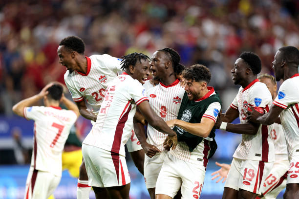 C罗庆祝全镜头:慢动作回放带你感受巨星魅力