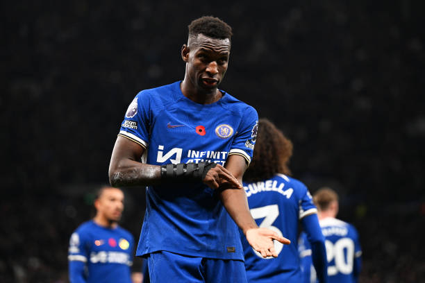 越位判罚细则:进攻球员位置判定最新标准