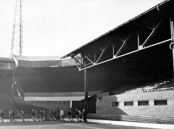 巴西梅西的国籍揭秘:他为何被称为“巴西版梅西”?