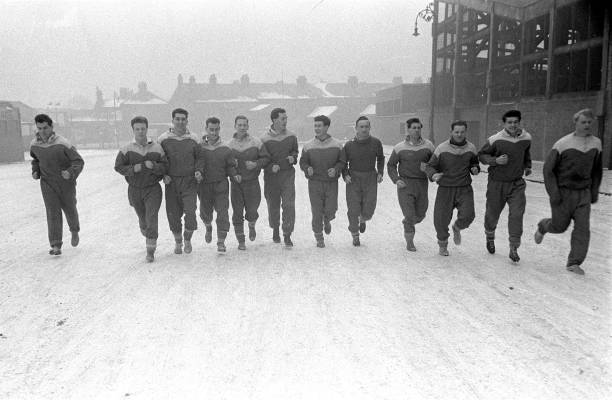 贝林厄姆女友社交账号被扒!网友:颜值不输明星