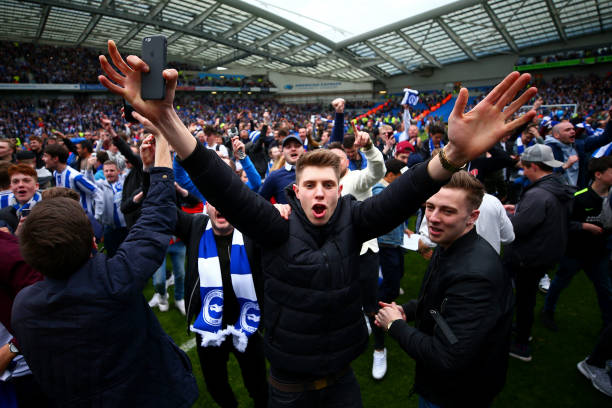 巴黎圣日耳曼队欧冠军阵容解析:球星云集,实力超群