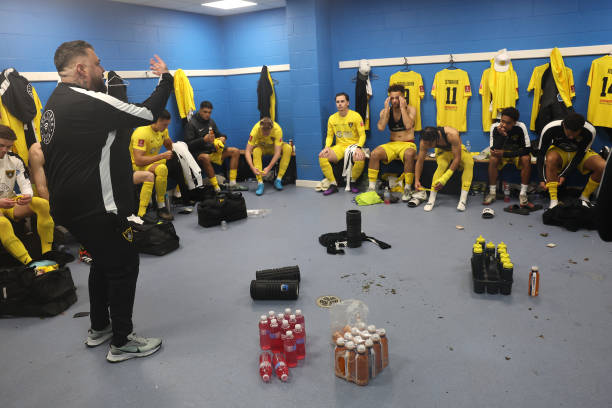 欧冠小组赛积分实时更新:谁将晋级淘汰赛?