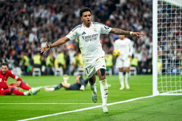 C罗的成长轨迹:贫寒出身如何造就一代球王