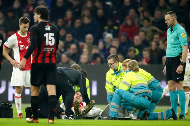 国内外足球场建设费用对比:为什么差距这么大?