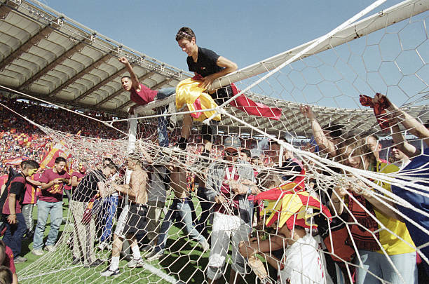 利物浦:永不独行的安菲尔德奇迹