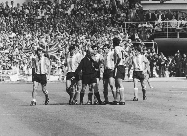 死亡半区诞生!欧冠1/4决赛对阵揭晓,几家欢喜几家愁