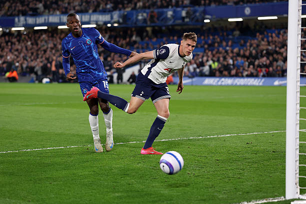 2024-25赛季欧冠资格赛名额:哪些联赛能获得几个席位?