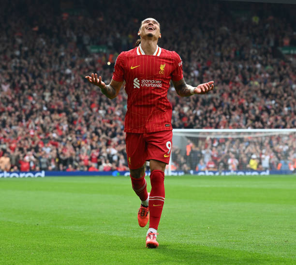 罗纳尔多 vs 最强后卫!那些年被他“羞辱”的防守名场面