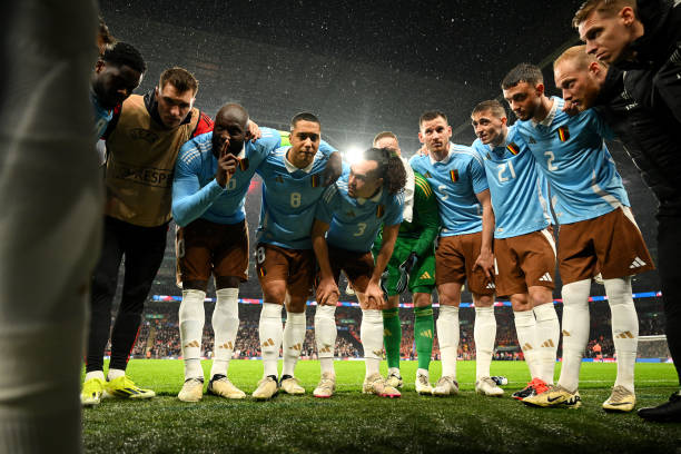 直接任意球 vs 间接任意球:判罚区别与典型案例