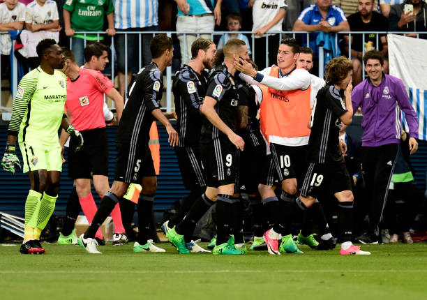 周末足球盛宴!欧冠淘汰赛电视直播全攻略