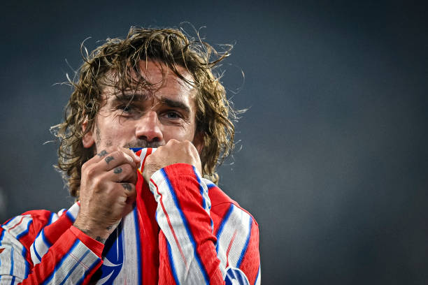 阿贾克斯vs费耶诺德:荷兰“经典大战”的历史与恩怨